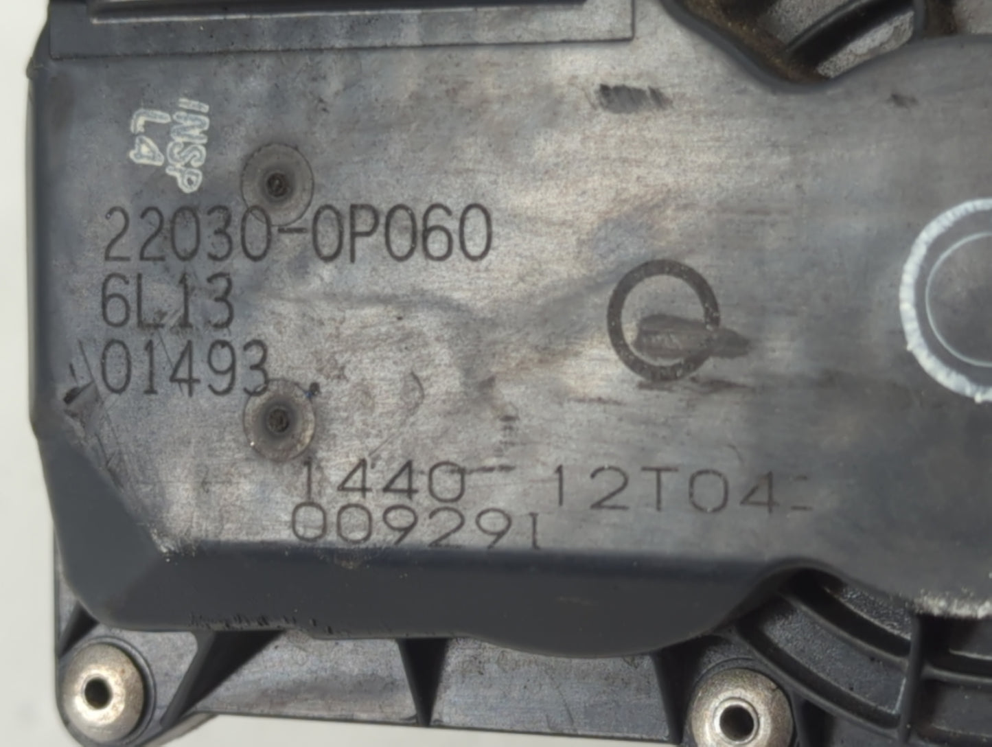 2017-2020 Toyota Sienna Throttle Body P/N:22030-0P060 Fits Fits 2016 2017 2018 2019 2020 2021 2022 OEM Used Auto Parts - Oem