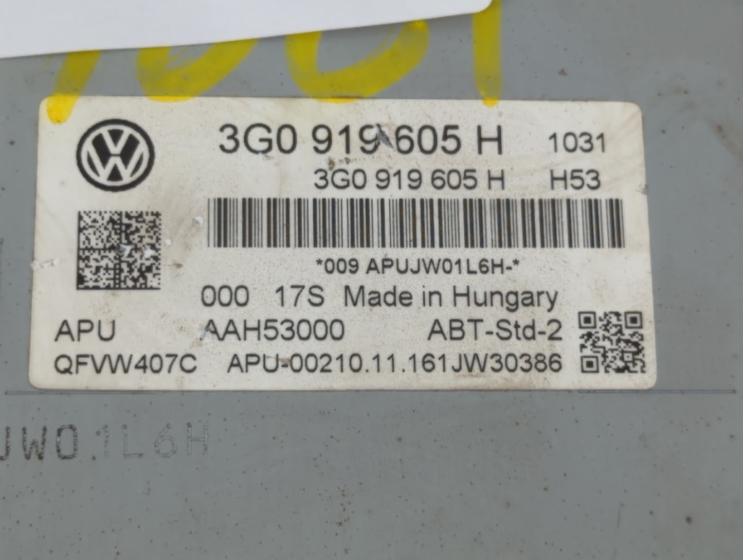 2016-2017 Volkswagen Golf Information Display Screen - Oemusedautoparts1.com