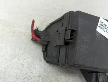 2015-2017 Volkswagen Golf Fusebox Fuse Box Panel Relay Module P/N:5Q0937132D Fits Fits 2015 2016 2017 OEM Used Auto Parts