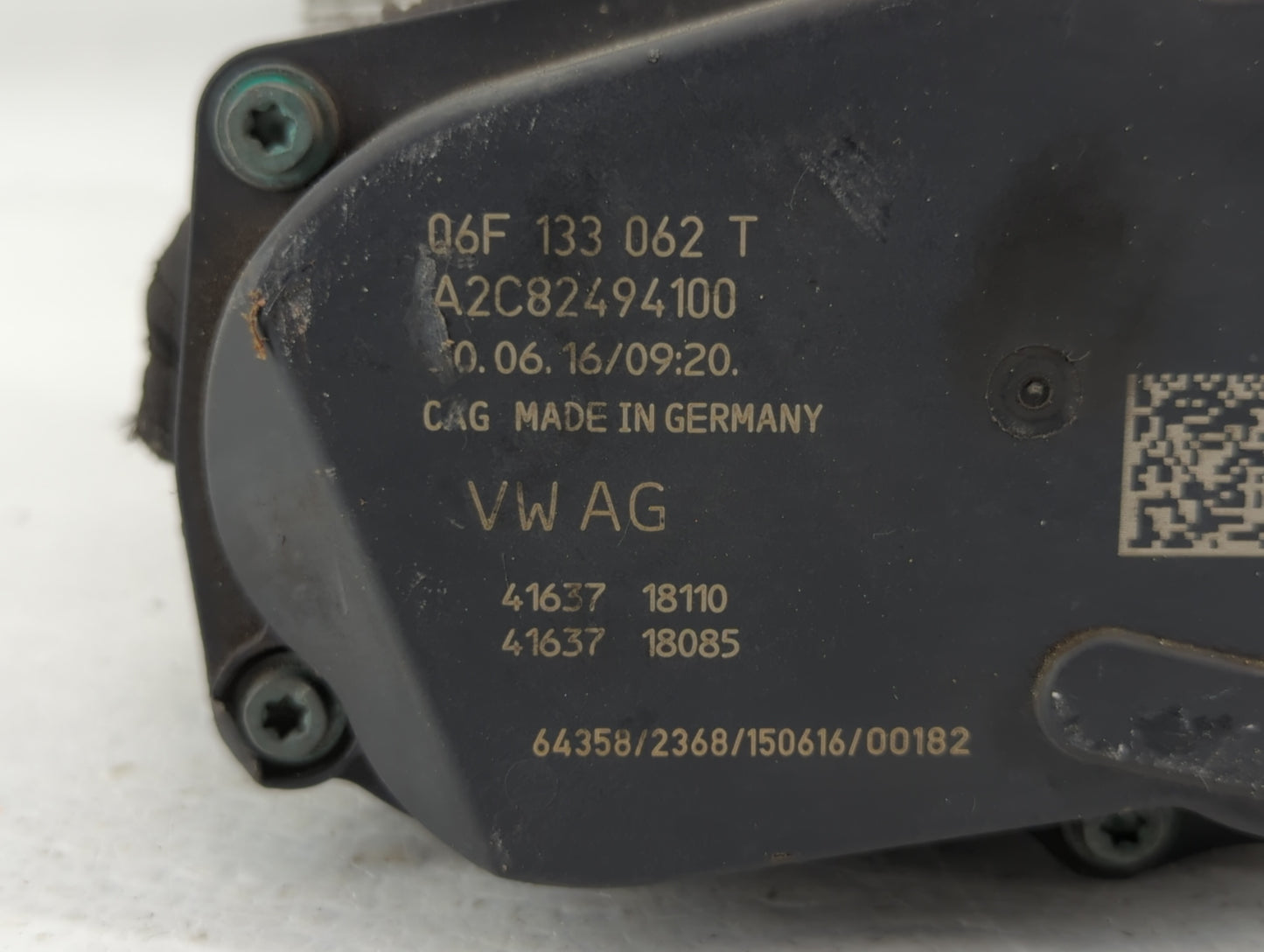 2013-2019 Volkswagen Golf Throttle Body P/N:06F 133 062 T Fits OEM Used Auto Parts - Oemusedautoparts1.com