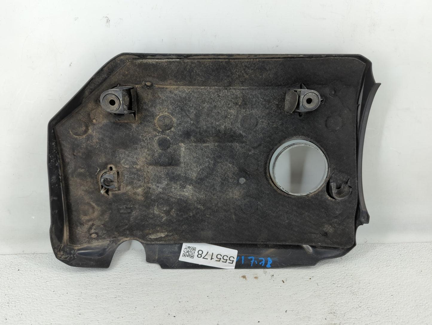 2017 Volkswagen Golf Engine Cover - Oemusedautoparts1.com
