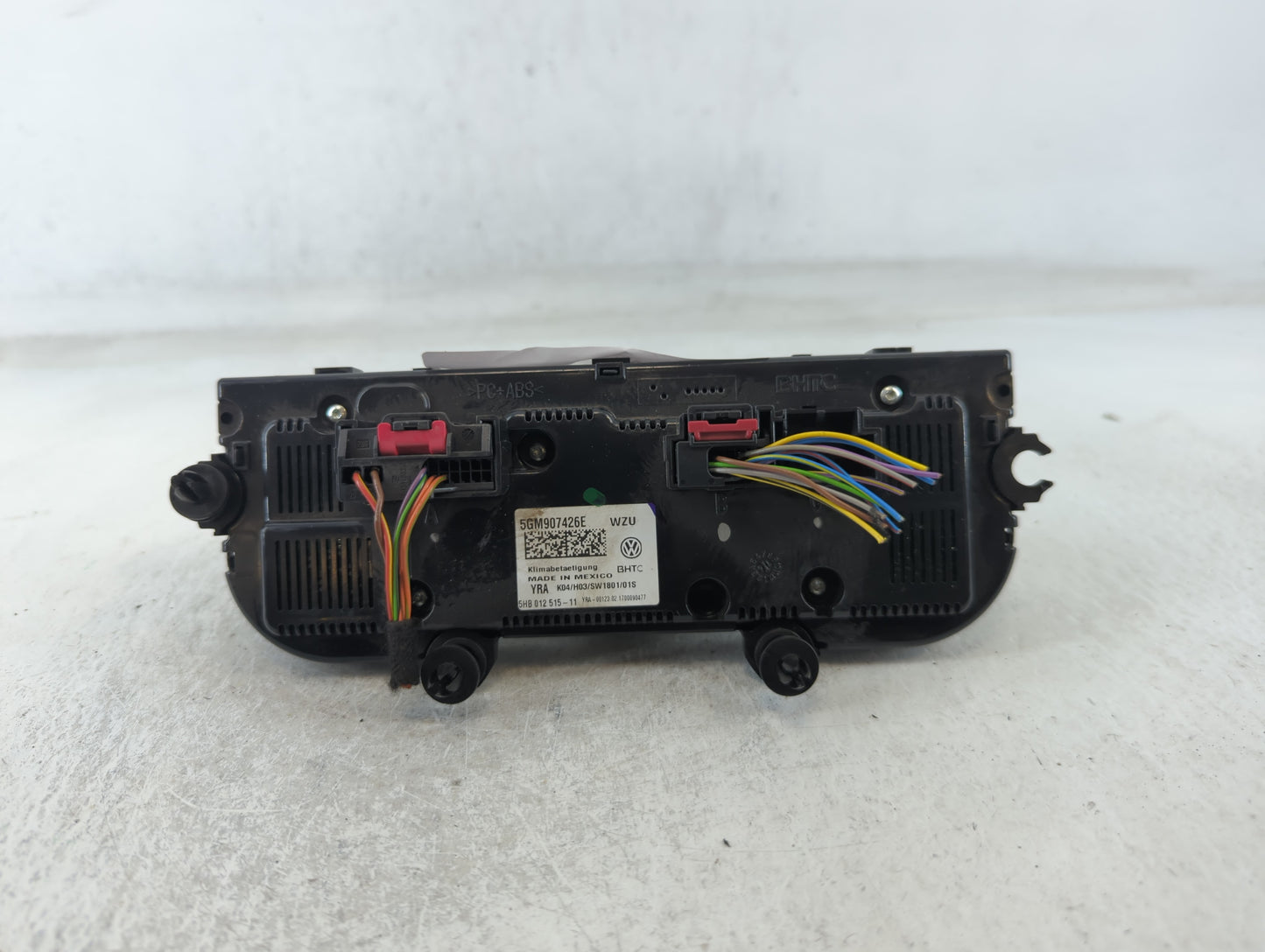 2017 Volkswagen Golf Climate Control Module Temperature AC/Heater Replacement P/N:5GM907426E Fits OEM Used Auto Parts - Oemu