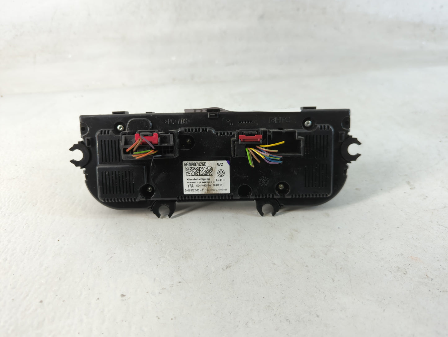2017 Volkswagen Golf Climate Control Module Temperature AC/Heater Replacement P/N:5GM907426E Fits OEM Used Auto Parts - Oemu