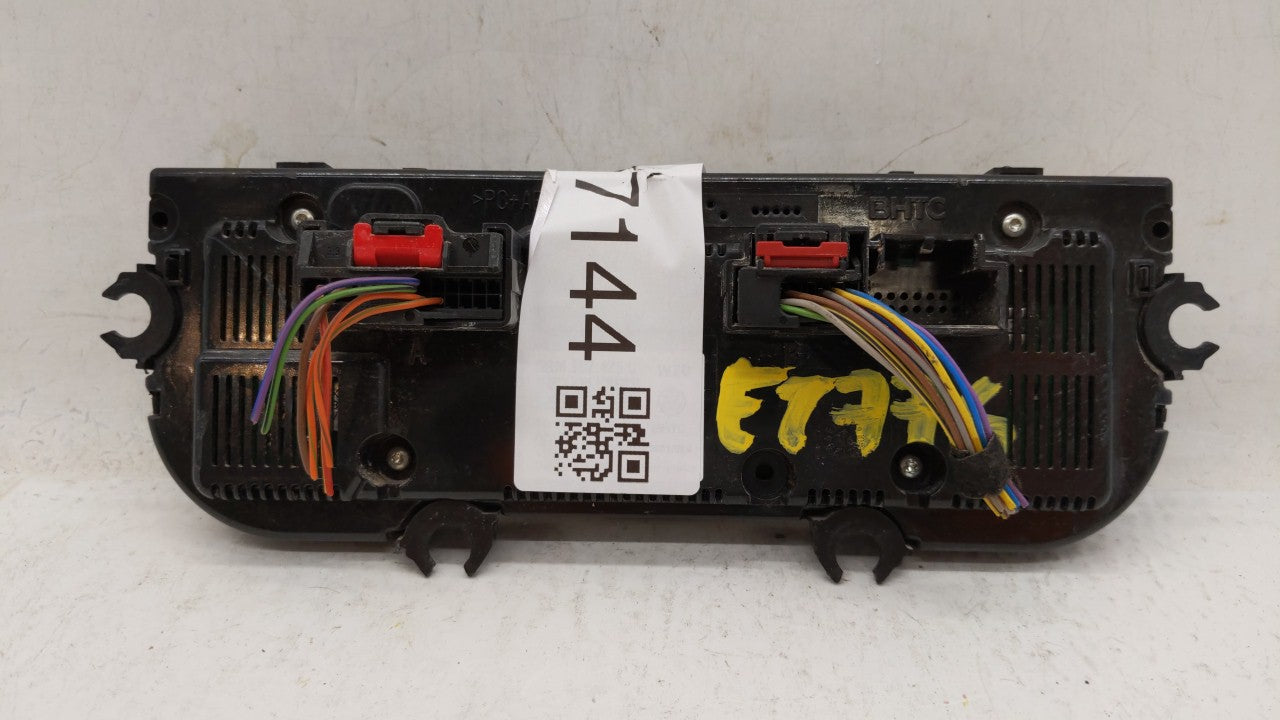 2017 Volkswagen Golf Climate Control Module Temperature AC/Heater Replacement P/N:5GM907426E 5GM907426 Fits OEM Used Auto Pa