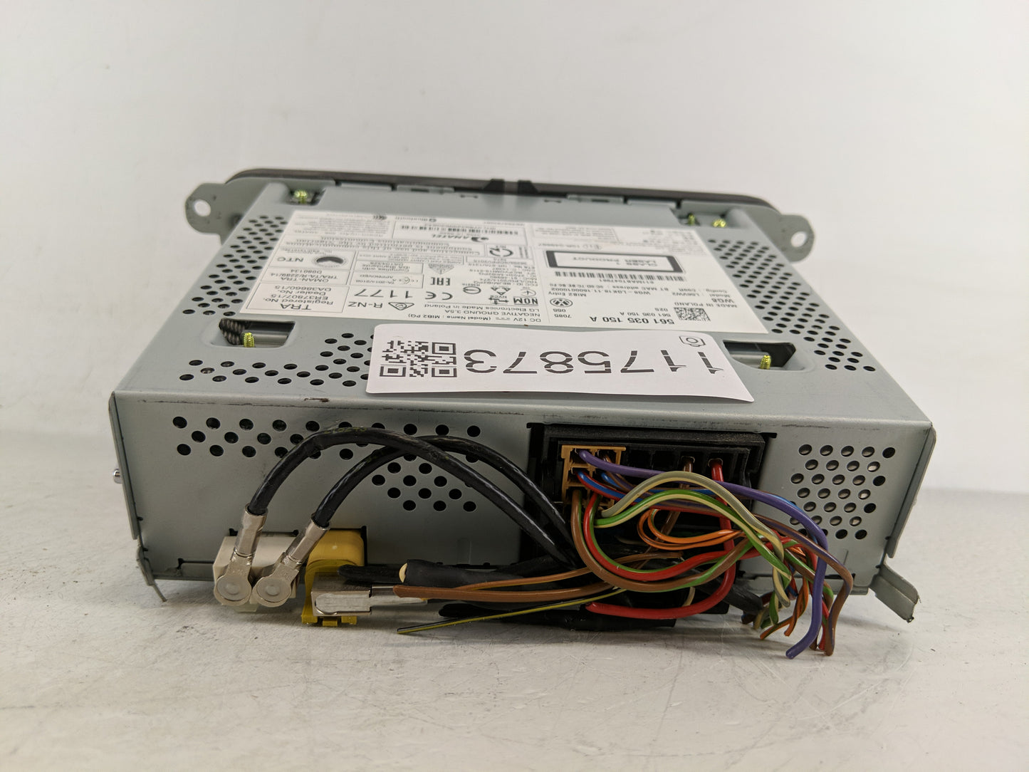 2017 Volkswagen Jetta Radio AM FM Cd Player Receiver Replacement P/N:561 035 150 A Fits OEM Used Auto Parts - Oemusedautopar