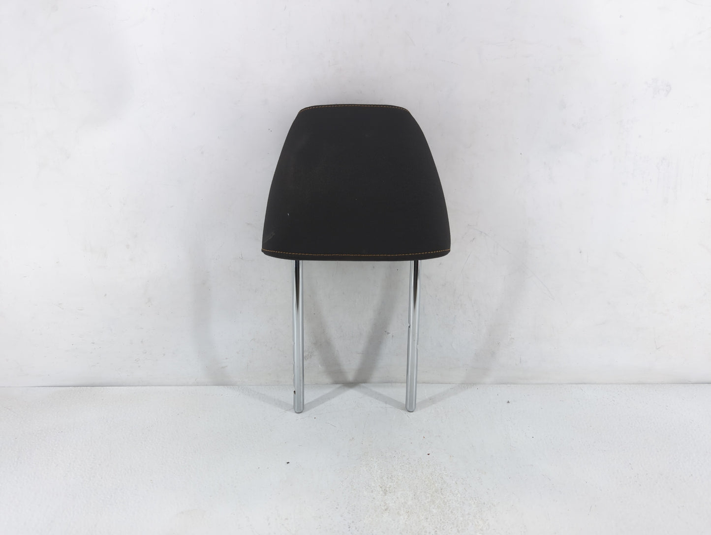 2015-2018 Volkswagen Jetta Headrest Head Rest Front Driver Passenger Seat Fits Fits 2015 2016 2017 2018 OEM Used Auto Parts