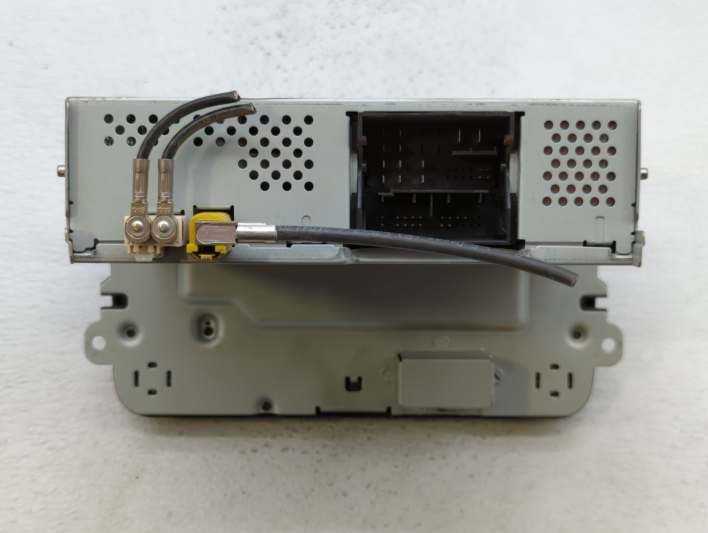 2017-2017 Volkswagen Jetta Am Fm Cd Player Radio Receiver - Oemusedautoparts1.com