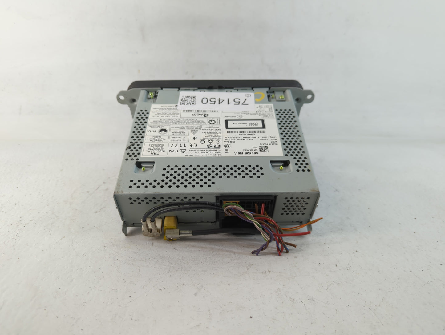 2017-2017 Volkswagen Jetta Am Fm Cd Player Radio Receiver - Oemusedautoparts1.com