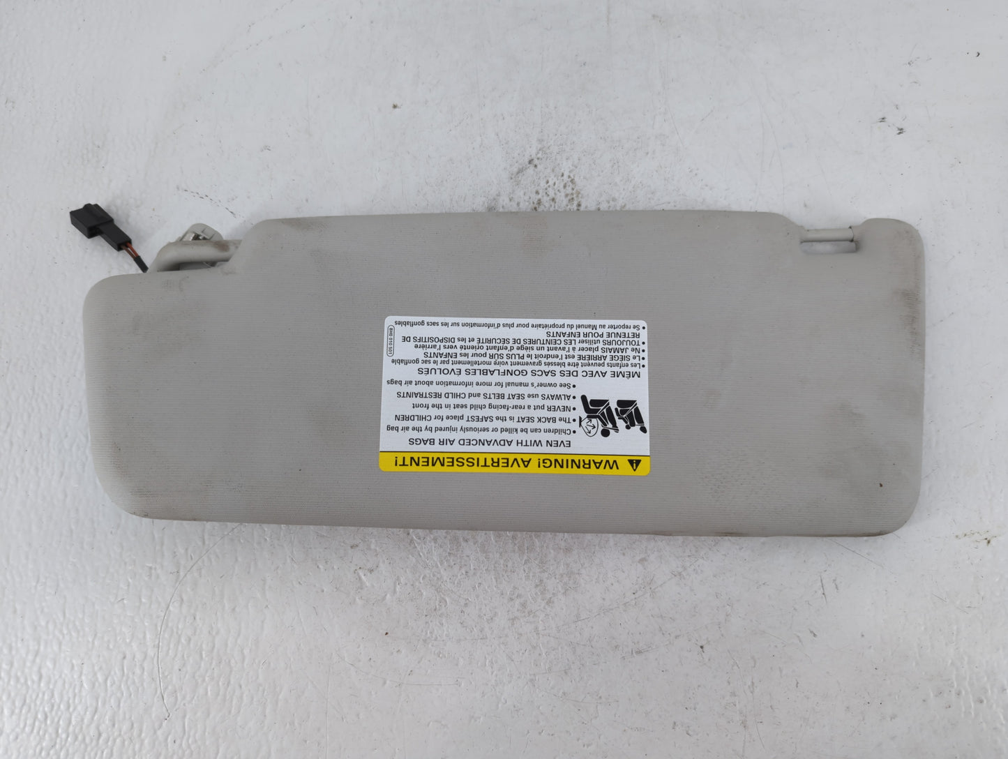 2012-2020 Volkswagen Passat Sun Visor Shade Replacement Passenger Right Mirror Fits OEM Used Auto Parts - Oemusedautoparts1.