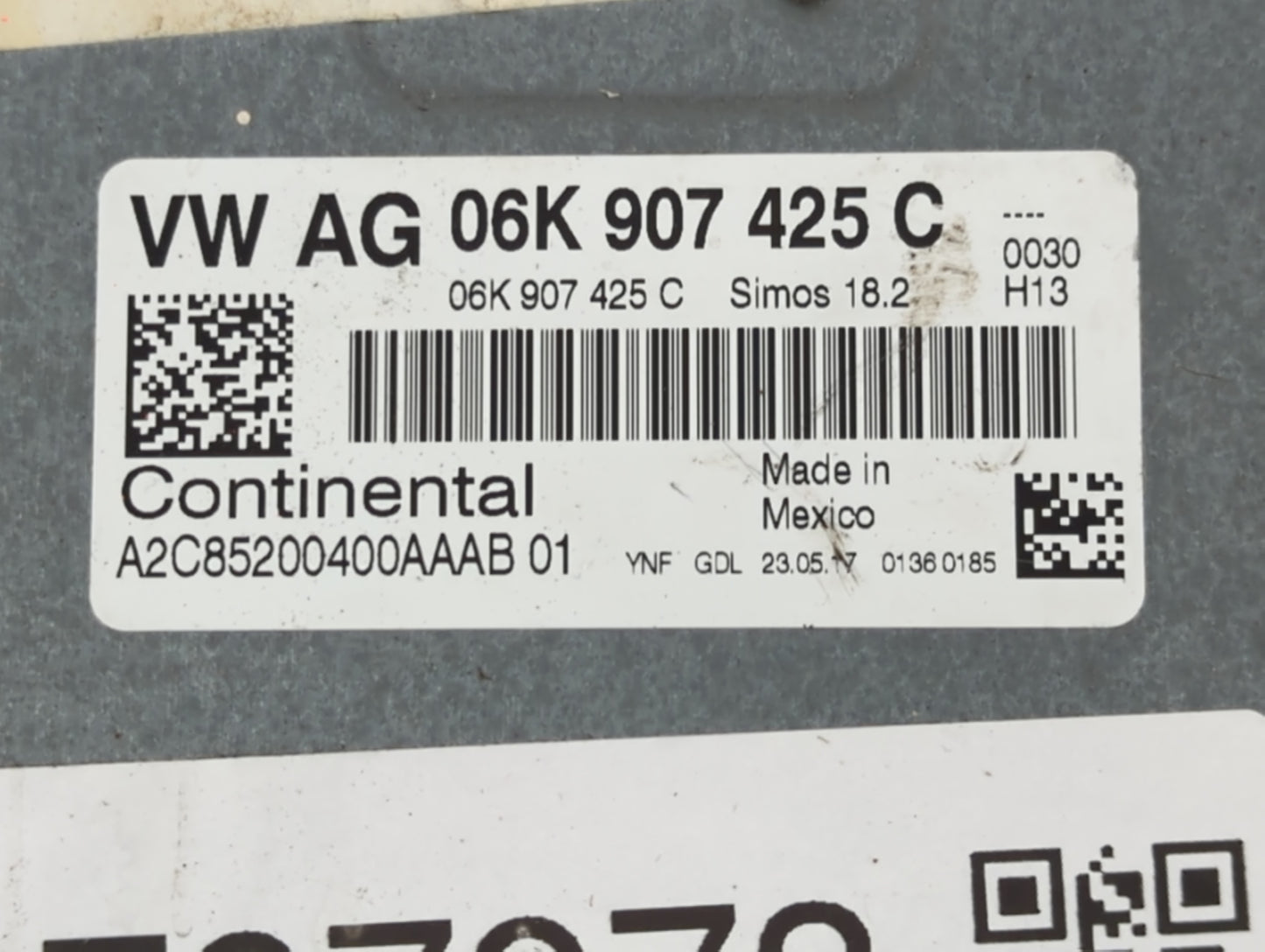2017 Volkswagen Passat PCM Engine Control Computer ECU ECM PCU OEM P/N:06K 907 425 C Fits OEM Used Auto Parts - Oemusedautop
