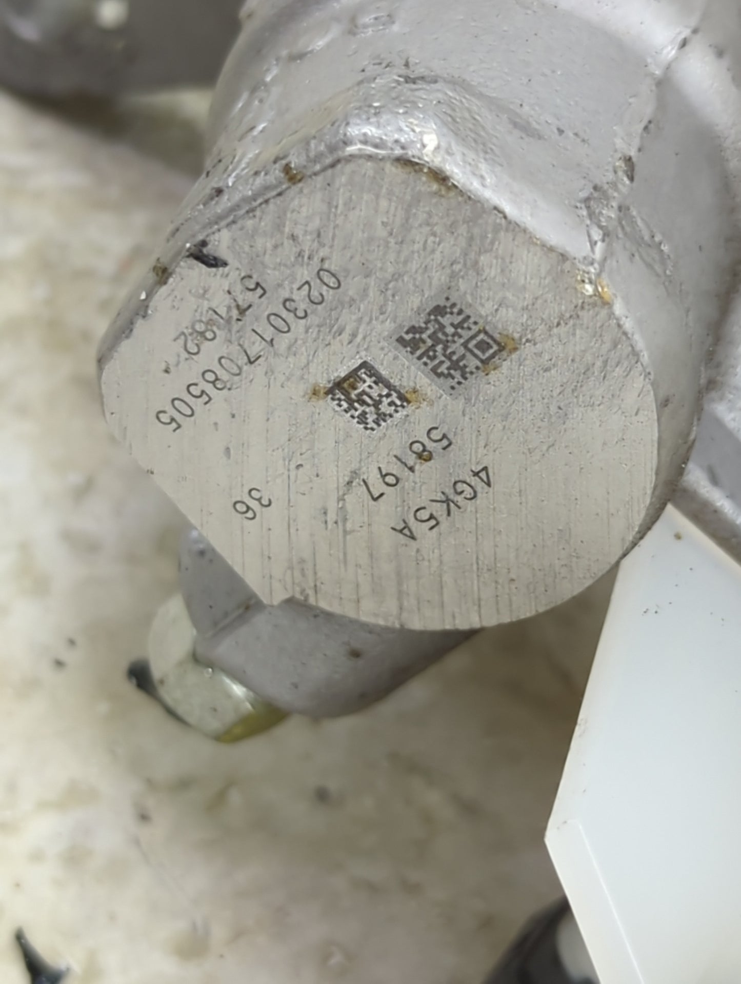 2013-2018 Volvo V60 Brake Master Cylinder - Oemusedautoparts1.com