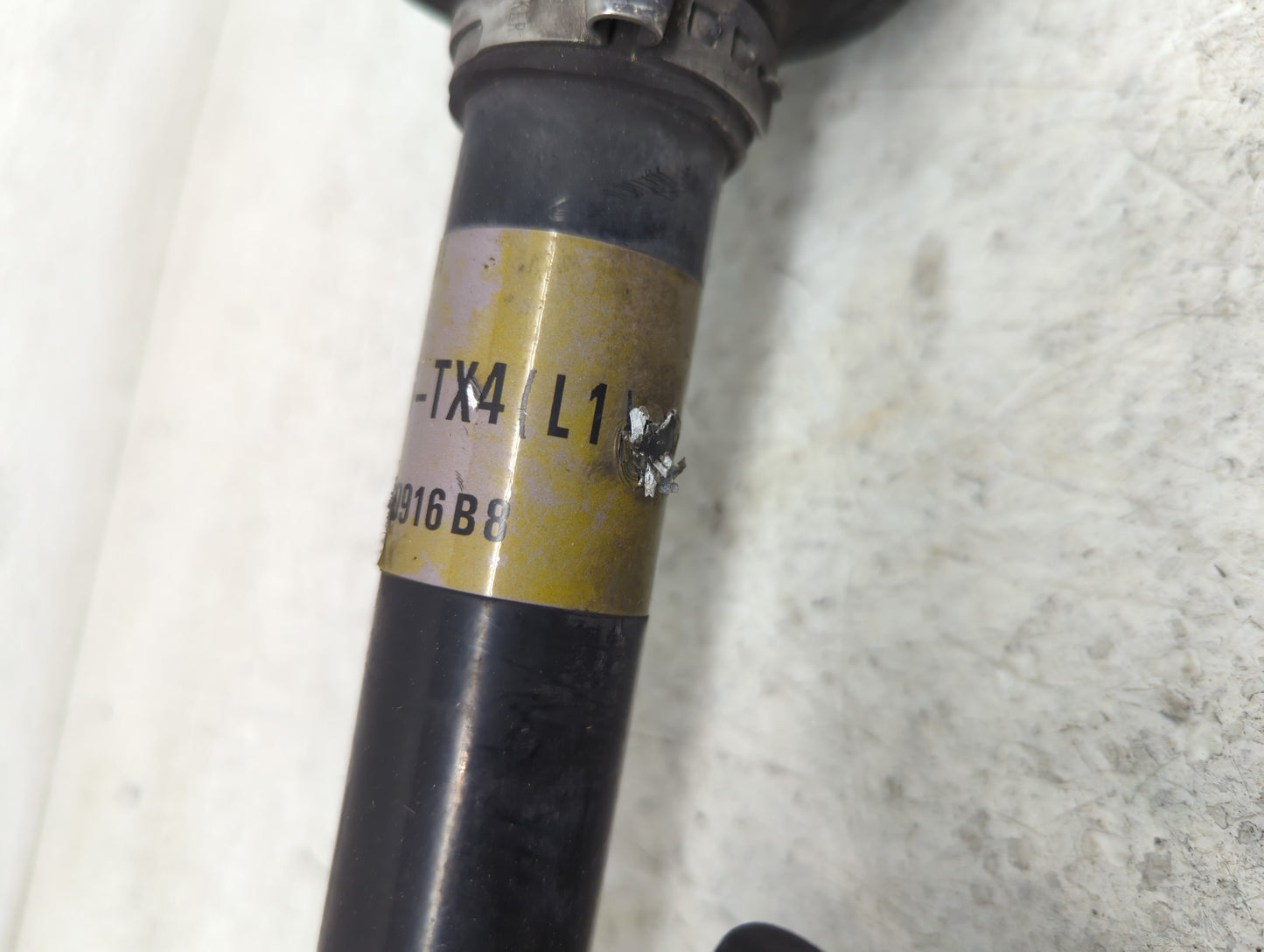 2016-2018 Acura Rdx Axle Shaft Front Driver Cv C/v - Oemusedautoparts1.com