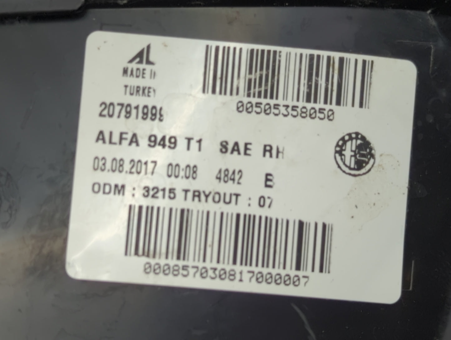 2018 Alfa Romeo Stelvio Tail Light Assembly Passenger Right OEM P/N:20791999 Fits OEM Used Auto Parts - Oemusedautoparts1.co
