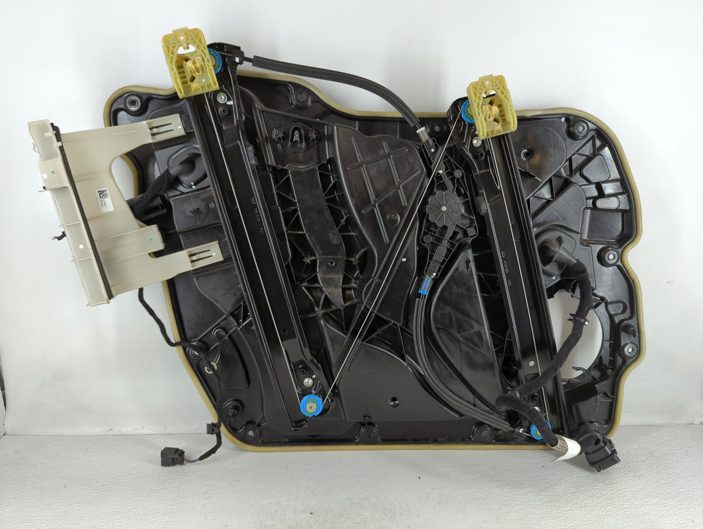 2018 Alfa Romeo Stelvio Window Regulator Passenger Front - Oemusedautoparts1.com