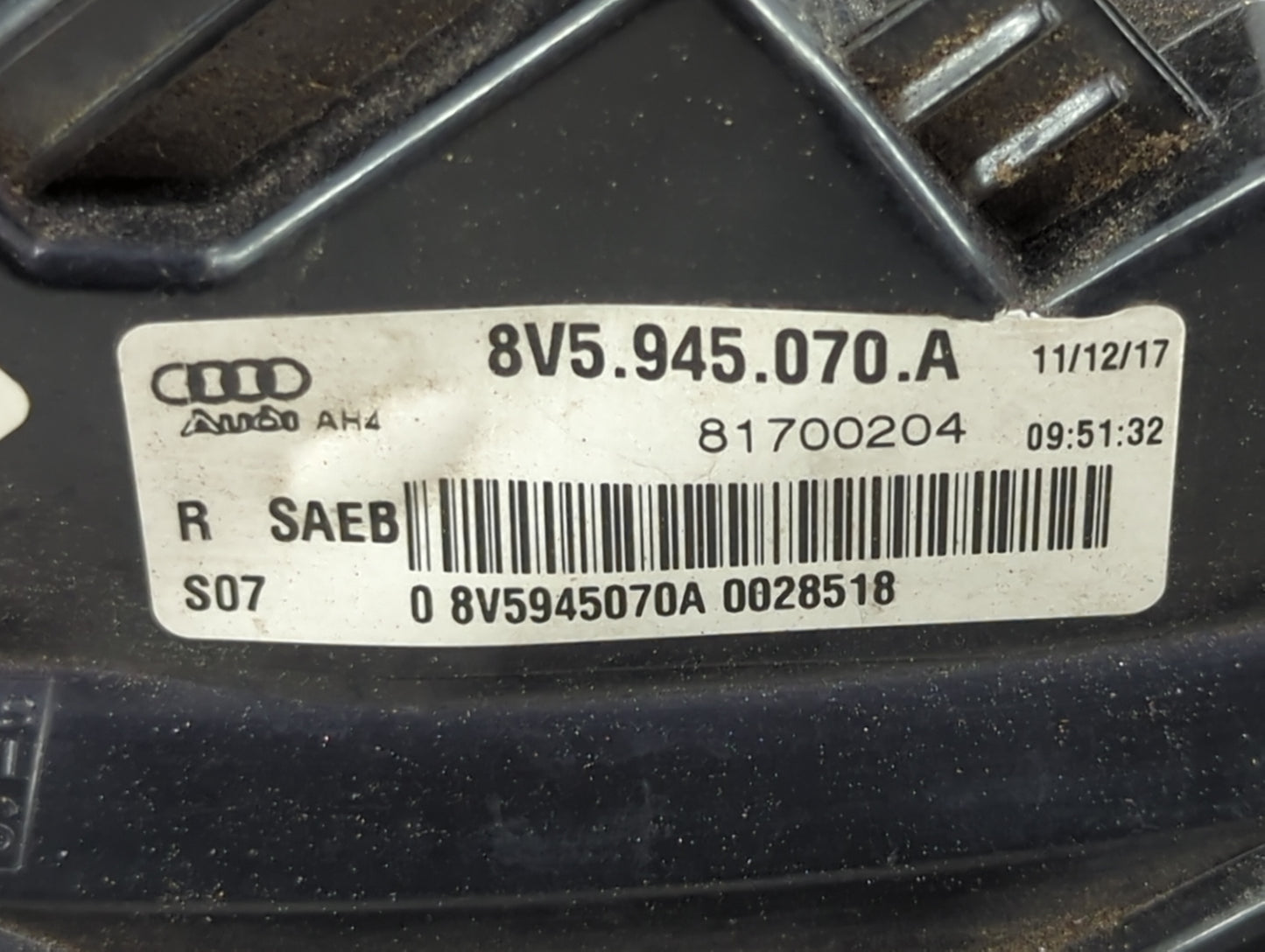 2017-2018 Audi A3 Tail Light Assembly Passenger Right OEM P/N:8V5 945 070 A Fits Fits 2017 2018 OEM Used Auto Parts - Oemuse