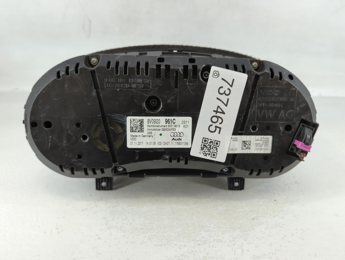 2017-2018 Audi A3 Instrument Cluster Speedometer Gauges P/N:8V0920 961C Fits Fits 2017 2018 OEM Used Auto Parts - Oemusedaut