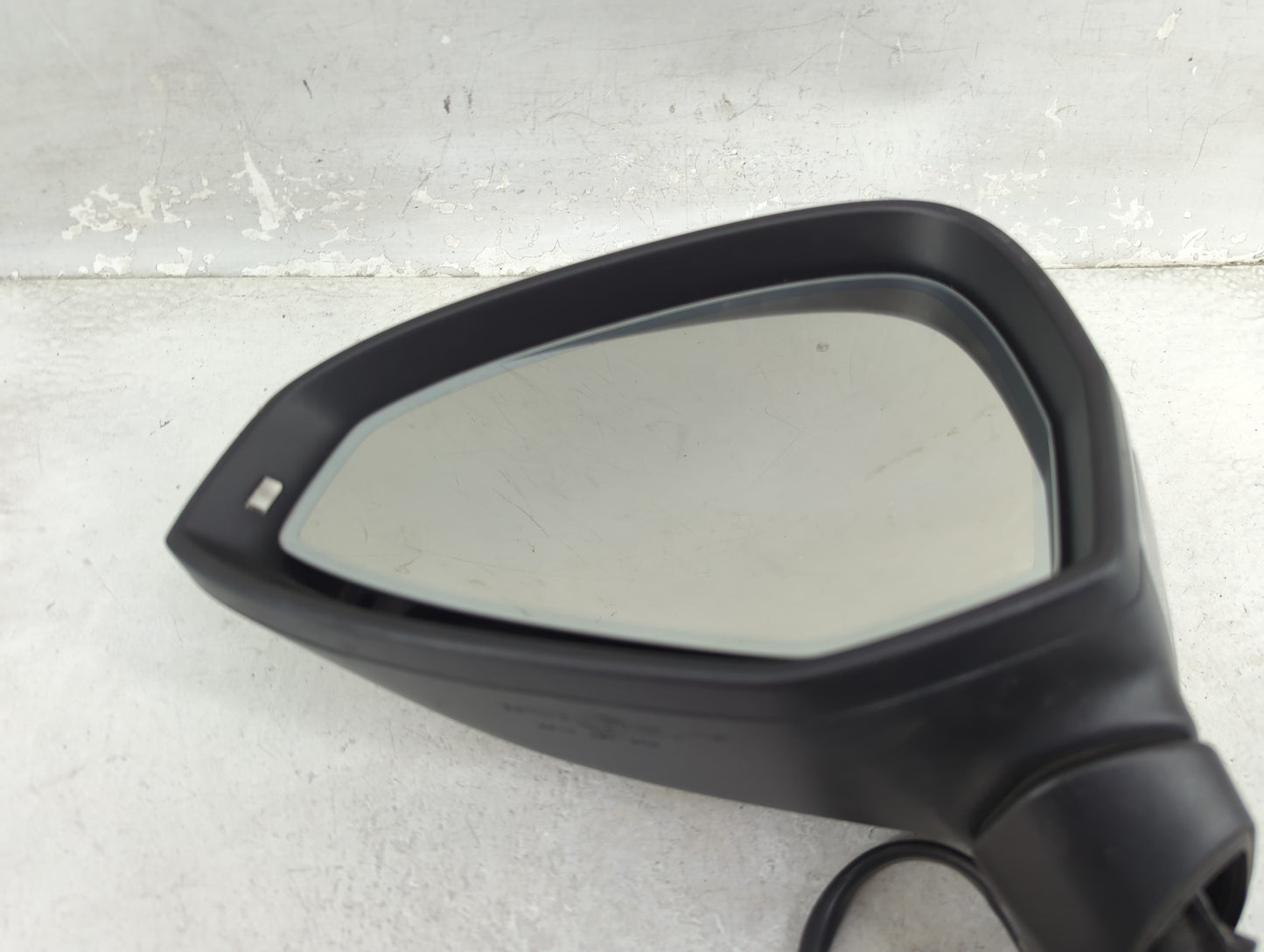 2017-2019 Audi A4 Driver Side View Mirror - Left Door Mirror OEM Used - Oemusedautoparts1.com