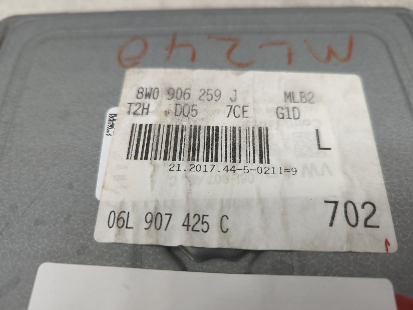 2018-2019 Audi A4 PCM Engine Control Computer ECU ECM PCU OEM P/N:8W0906259J 06L907425C Fits Fits 2018 2019 OEM Used Auto Pa