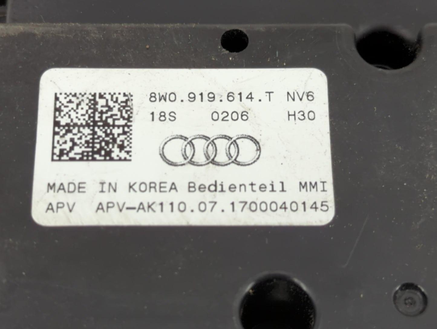 2017-2019 Audi A4 Radio AM FM Cd Player Receiver Replacement P/N:8W0 919 614 T Fits Fits 2017 2018 2019 OEM Used Auto Parts