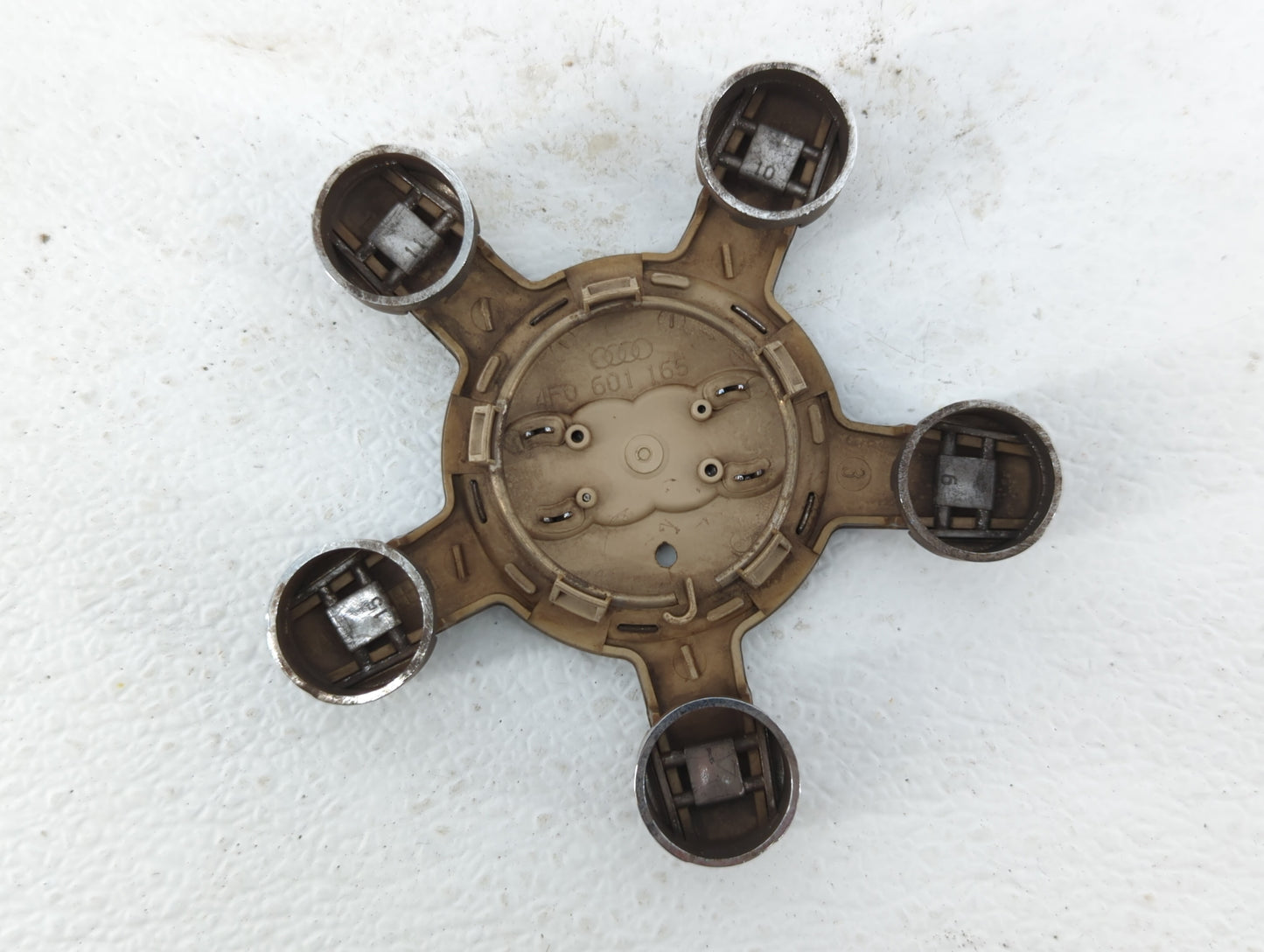 2018 Audi A4 Rim Wheel Center Cap Grey - Oemusedautoparts1.com