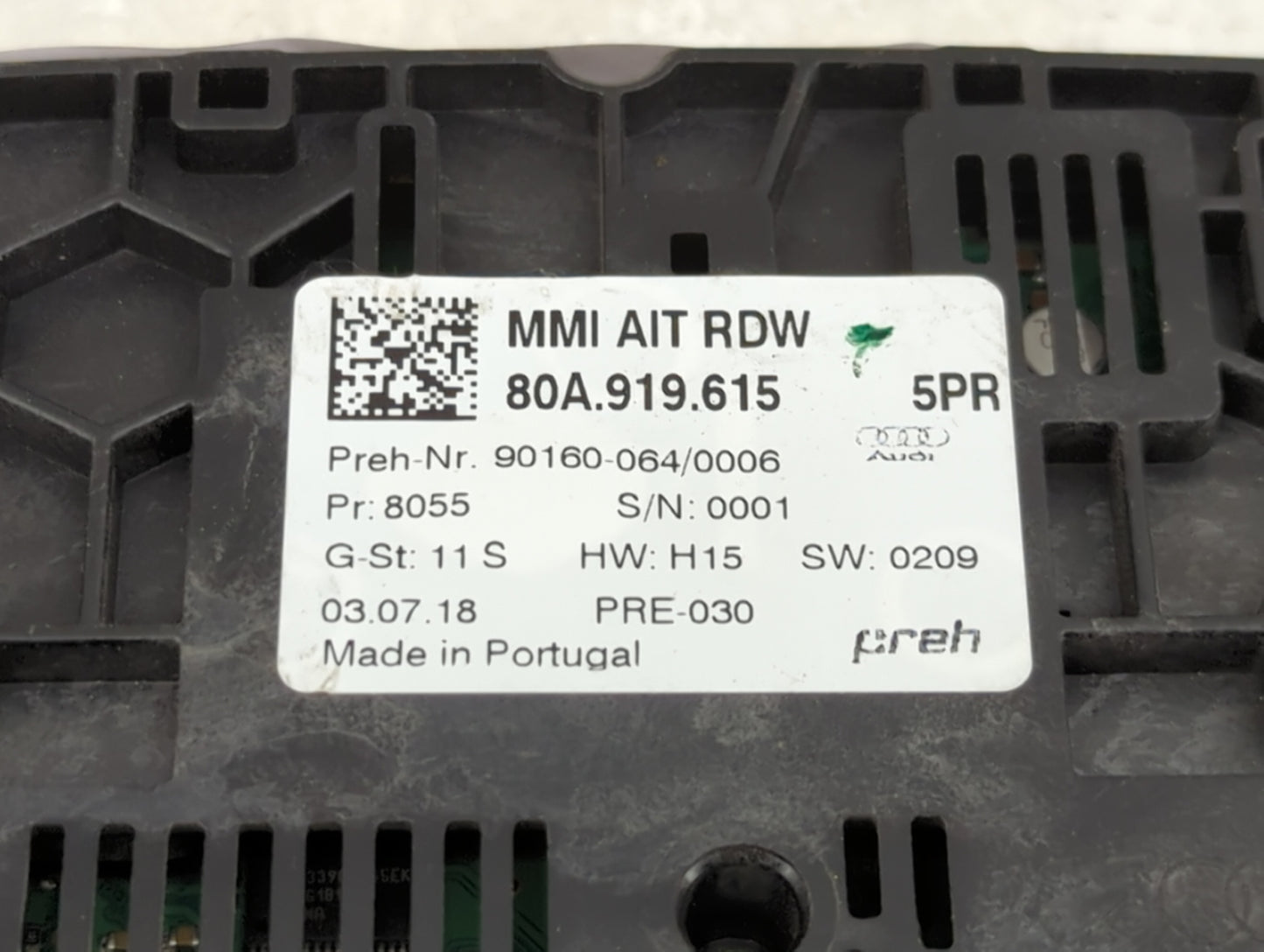 2018-2020 Audi Q5 Radio AM FM Cd Player Receiver Replacement P/N:90160-064 80A 919 615 Fits Fits 2018 2019 2020 OEM Used Aut