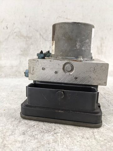 2018-2021 Audi Q5 ABS Pump Control Module Replacement P/N:80A907379B 80A907379, 0265956658 Fits Fits 2018 2019 2020 2021 OEM Used Auto Parts