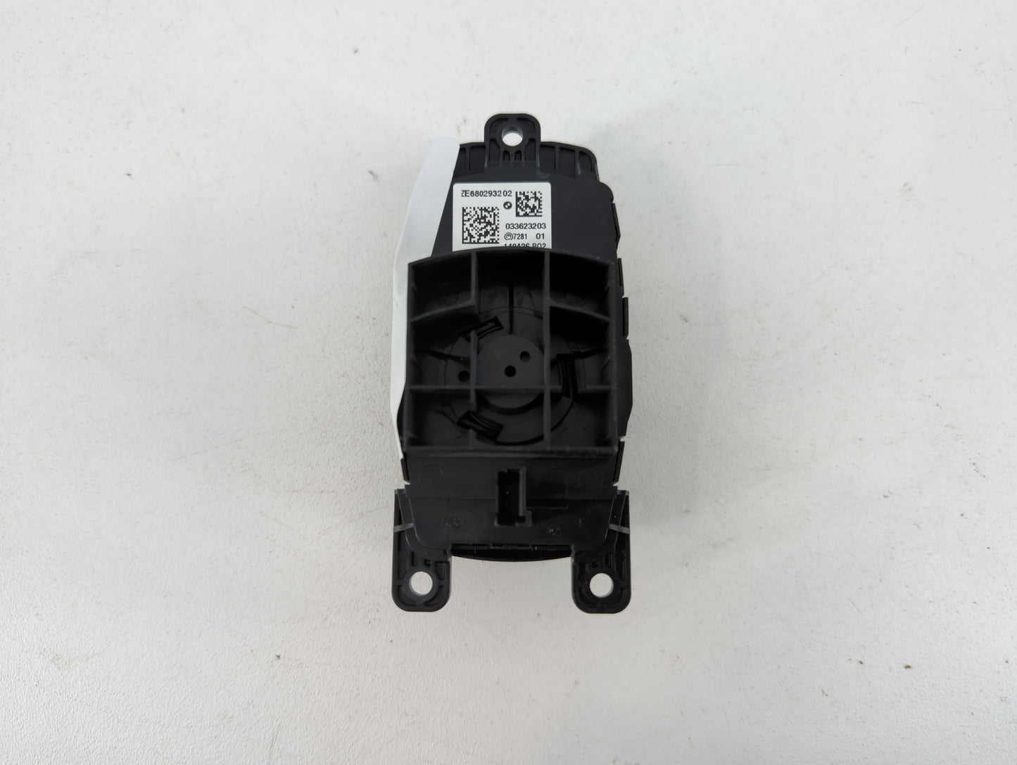 2016-2018 Bmw 320i Climate Control Module Temperature AC/Heater Replacement P/N:680293202 Fits OEM Used Auto Parts - Oemused