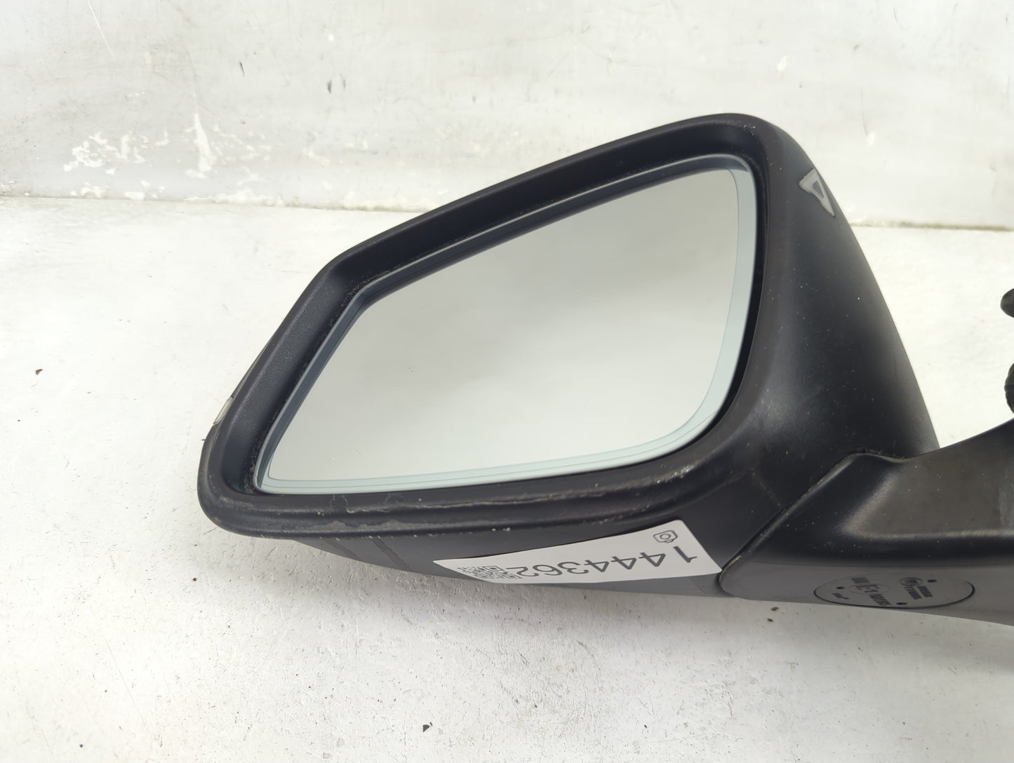 2017-2018 Bmw 330i Driver Side View Mirror - Left Door Mirror OEM Used - Oemusedautoparts1.com