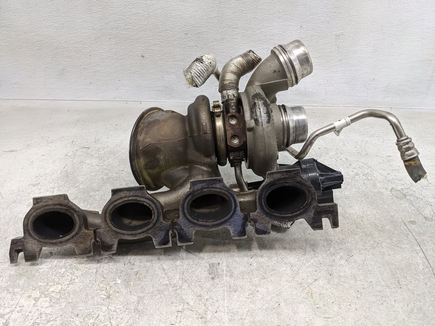 2017-2019 Bmw 530i Turbocharger Turbo Charger Super Charger Supercharger - Oemusedautoparts1.com