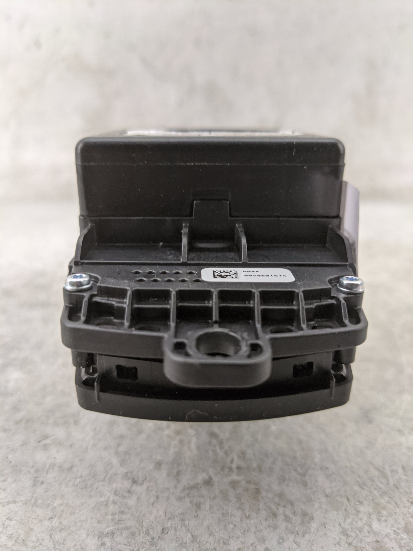 2018 Bmw X1 Radio AM FM Cd Player Receiver Replacement P/N:6582 9866964-02 9866964-02, 90160-068/0014 Fits OEM Used Auto Par