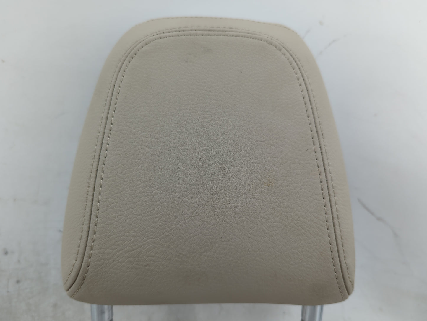 2018-2020 Bmw X2 Headrest Head Rest Front Driver Passenger Seat Fits Fits 2018 2019 2020 OEM Used Auto Parts - Oemusedautopa