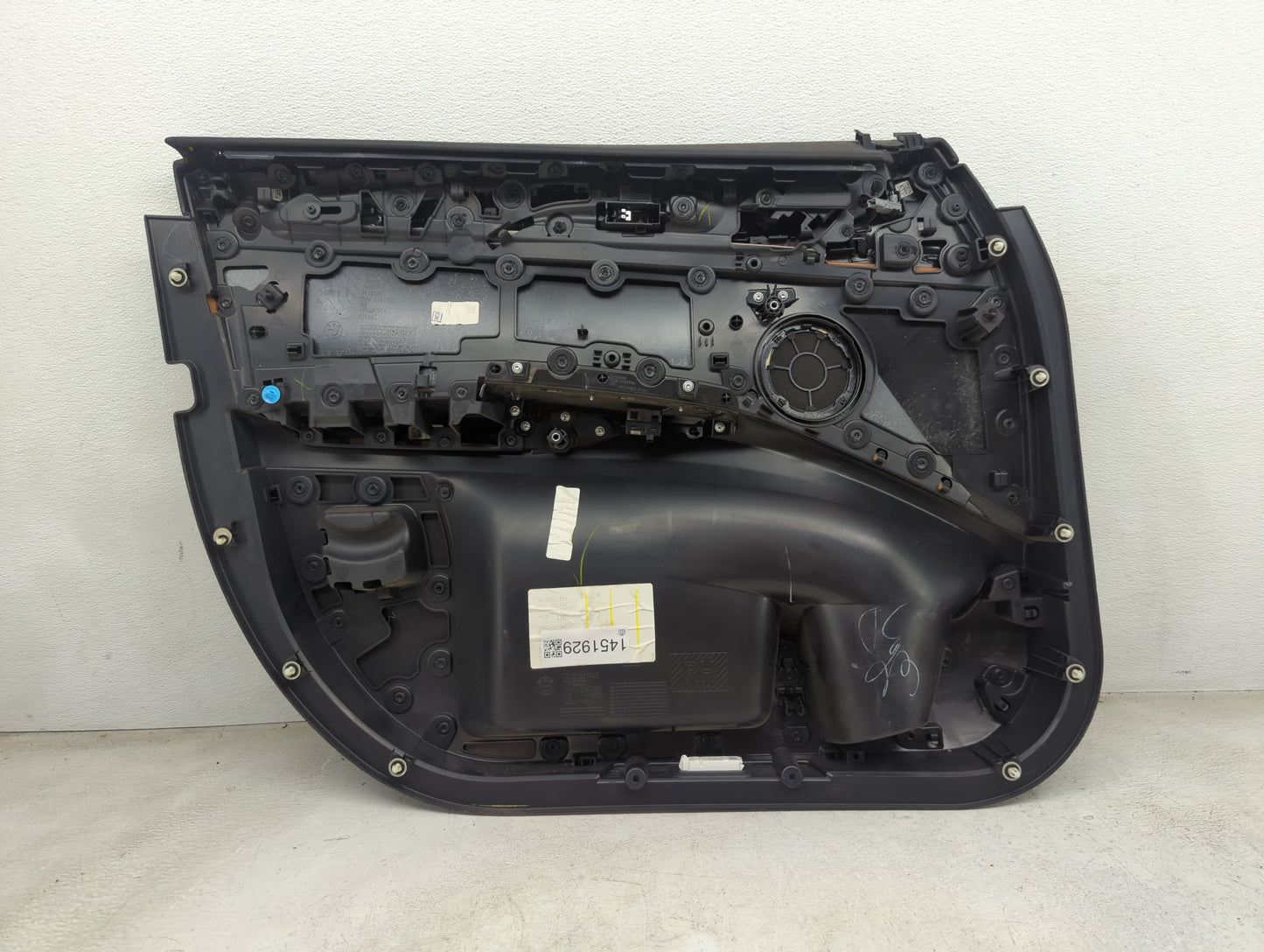 2018 Bmw X3 Front Right Passenger Interior Door Panel Trim - Oemusedautoparts1.com