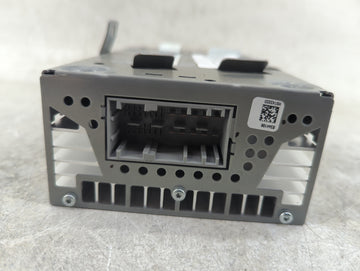 2018-2021 Bmw X3 Radio AM FM Cd Player Receiver Replacement P/N:6512-2622686 BEB344, B344106H9743333 Fits Fits 2018 2019 2020 2021 OEM Used Auto Parts