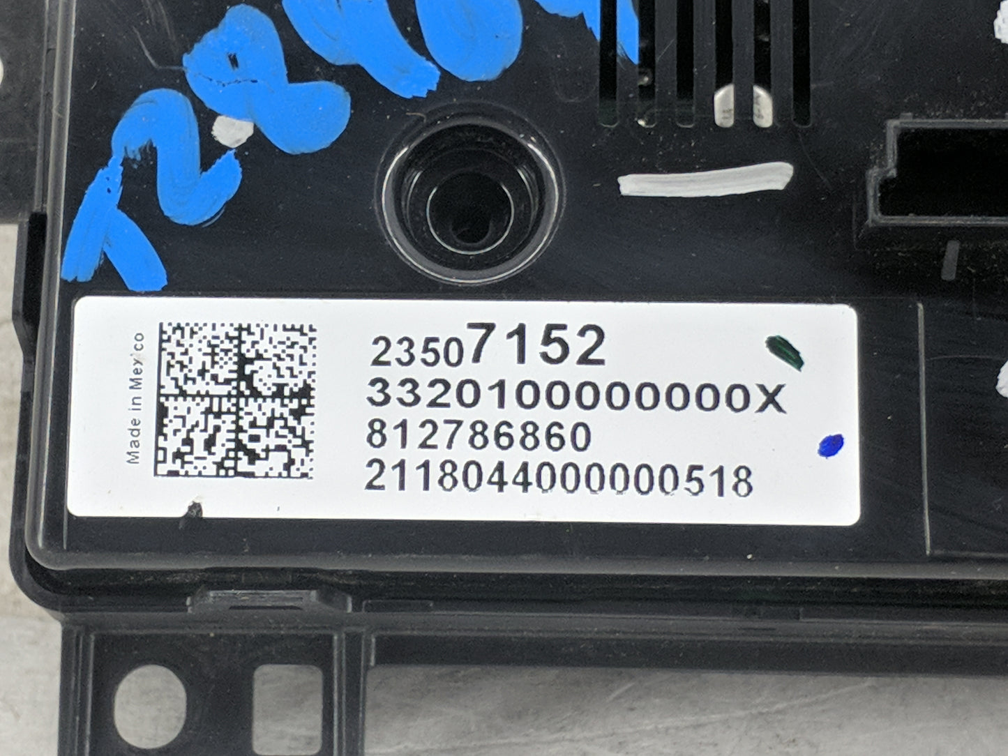 2018 Buick Enclave Climate Control Module Temperature AC/Heater Replacement P/N:23507152 3320100000000X, 812786860 Fits OEM