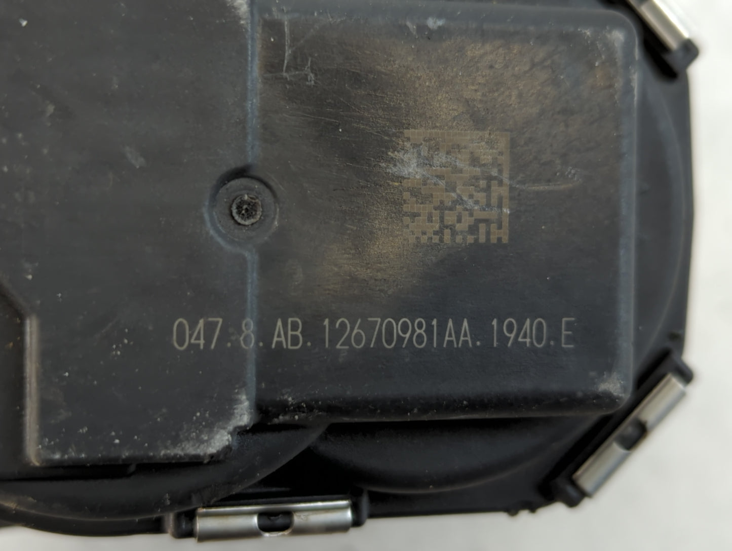 2012-2020 Buick Enclave Throttle Body P/N:12670981AA Fits Fits 2012 2013 2014 2015 2016 2017 2018 2019 2020 2021 2022 OEM Us