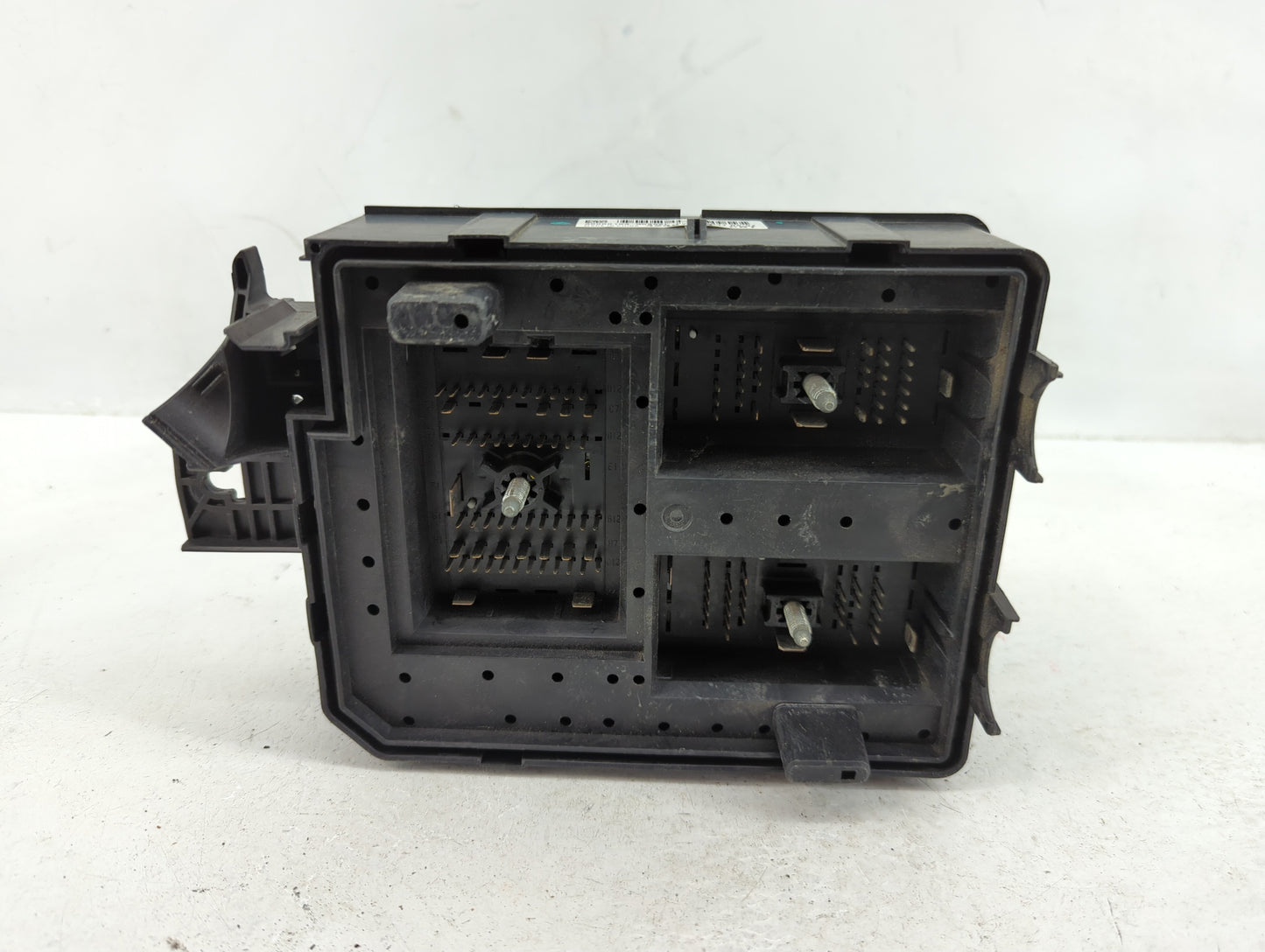 2018-2020 Buick Encore Fusebox Fuse Box Panel Relay Module P/N:42397194 Fits Fits 2018 2019 2020 OEM Used Auto Parts - Oemus