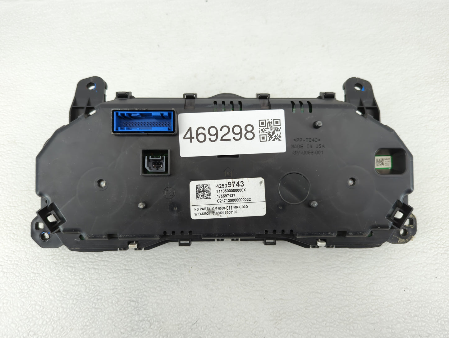 2017-2018 Buick Encore Instrument Cluster Speedometer Gauges P/N:42539743 Fits Fits 2017 2018 OEM Used Auto Parts - Oemuseda