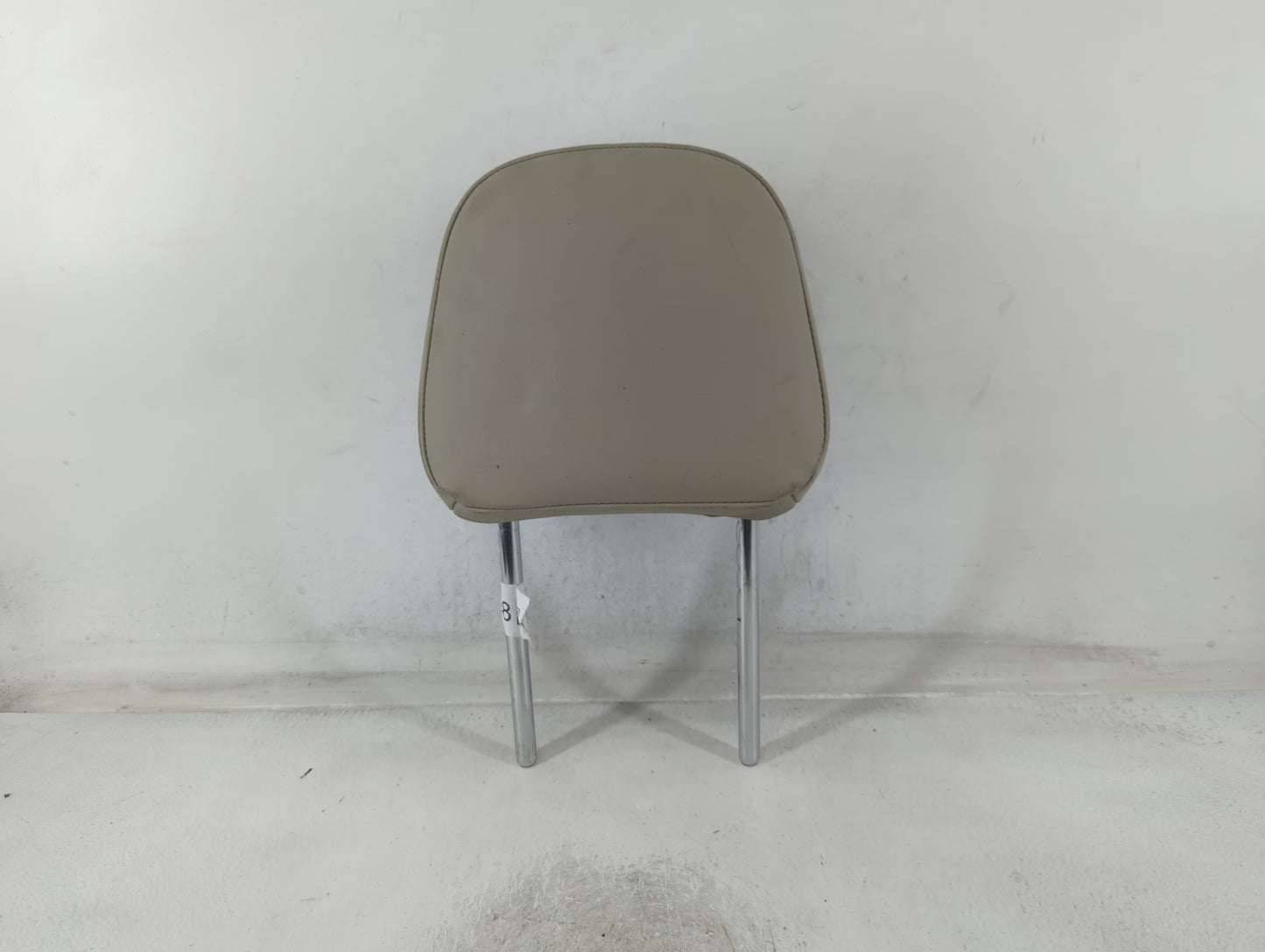 2015-2016 Buick Encore Headrest Head Rest Front Driver Passenger Seat Fits Fits 2015 2016 OEM Used Auto Parts - Oemusedautop