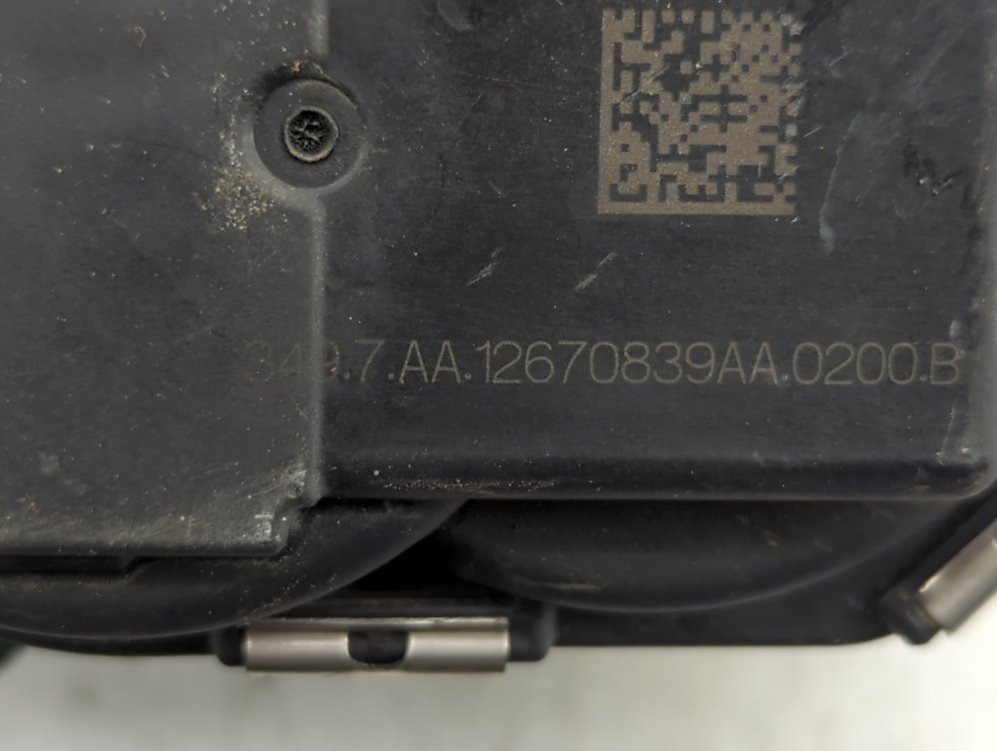 2018-2019 Buick Lacrosse Throttle Body P/N:12670839AA Fits Fits 2016 2017 2018 2019 2020 2021 2022 OEM Used Auto Parts - Oem