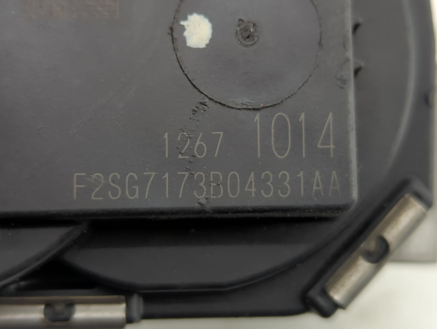 2017-2020 Cadillac Xt5 Throttle Body P/N:12671014 Fits Fits 2016 2017 2018 2019 2020 2021 2022 OEM Used Auto Parts - Oemused