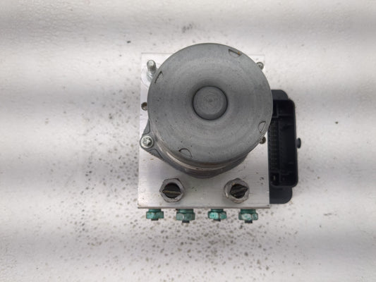 2018 Chevrolet Camaro ABS Pump Control Module Replacement P/N:065055766 8424 4636 Fits OEM Used Auto Parts