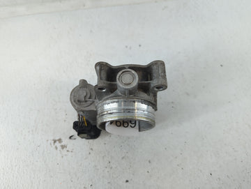 2016-2021 Chevrolet Camaro Throttle Body P/N:12670837AA Fits Fits 2013 2014 2015 2016 2017 2018 2019 2020 2021 OEM Used Auto Parts