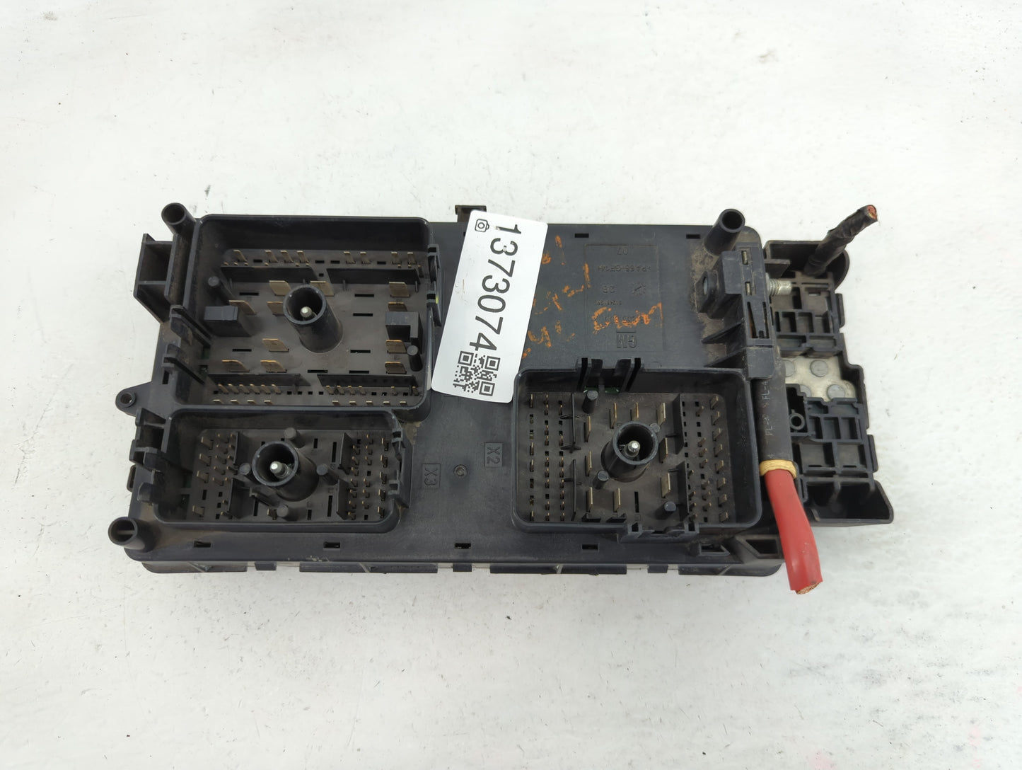2018 Chevrolet Colorado Fusebox Fuse Box Panel Relay Module P/N:812461952 Fits Fits 2019 2020 2021 2022 OEM Used Auto Parts