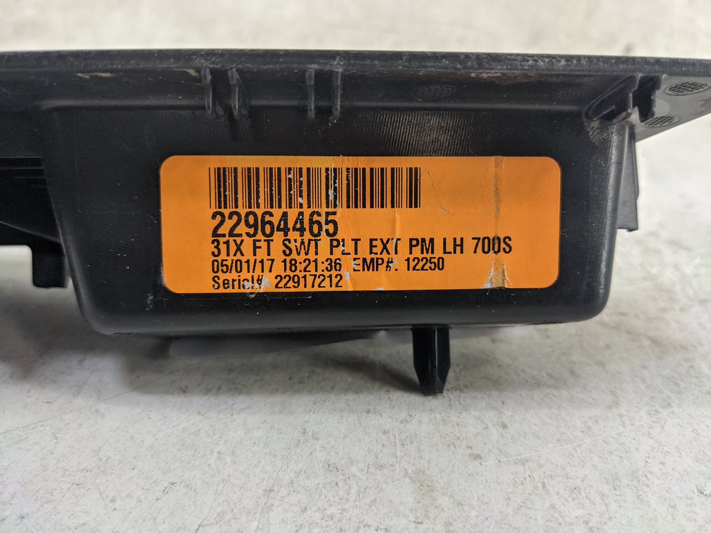 2015-2022 Chevrolet Colorado Master Power Window Switch Replacement Driver Side Left P/N:22964465 22917212 Fits OEM Used Aut