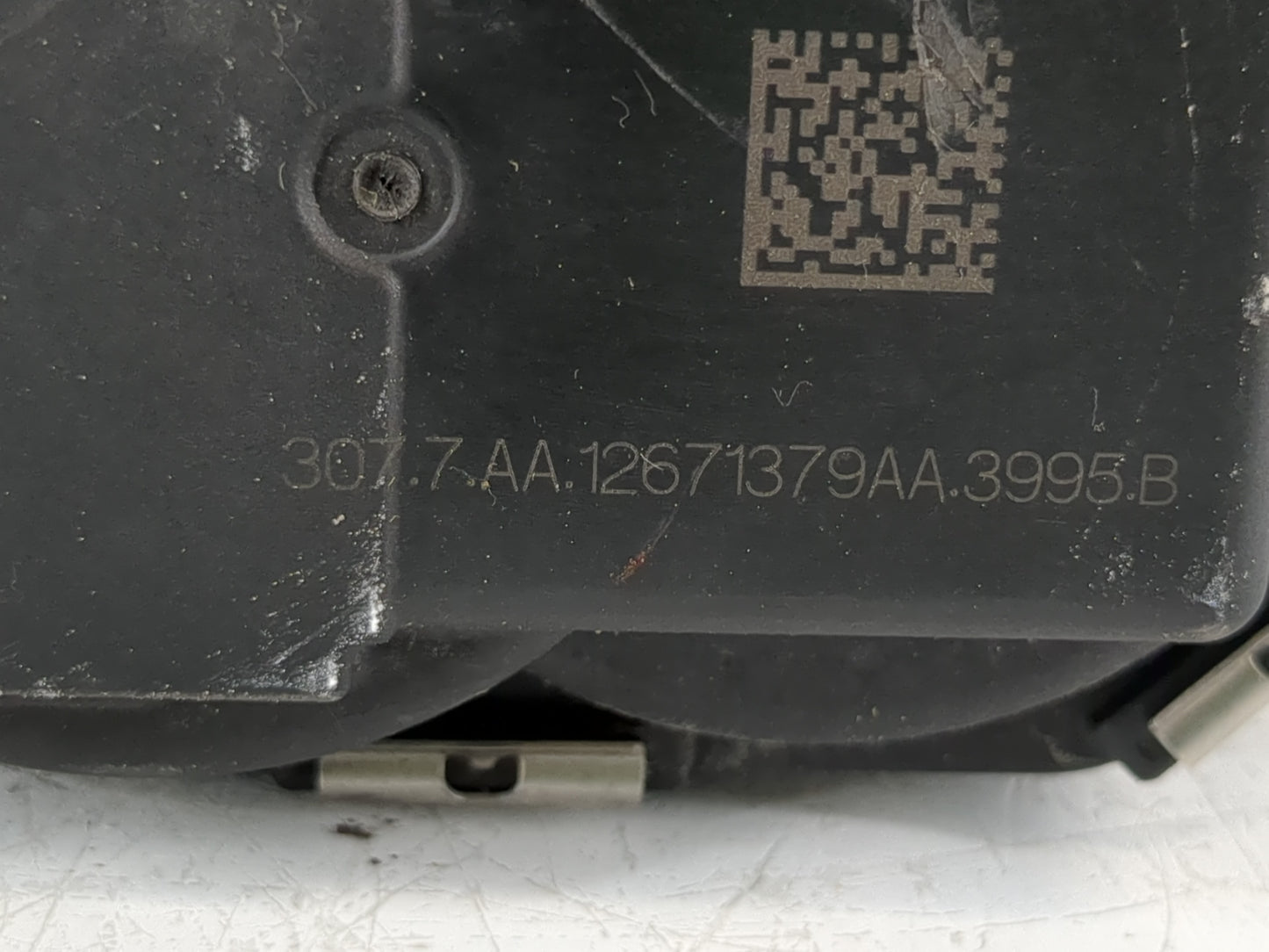 2017-2019 Chevrolet Cruze Throttle Body Fits Fits 2016 2017 2018 2019 2020 2021 2022 OEM Used Auto Parts - Oemusedautoparts1