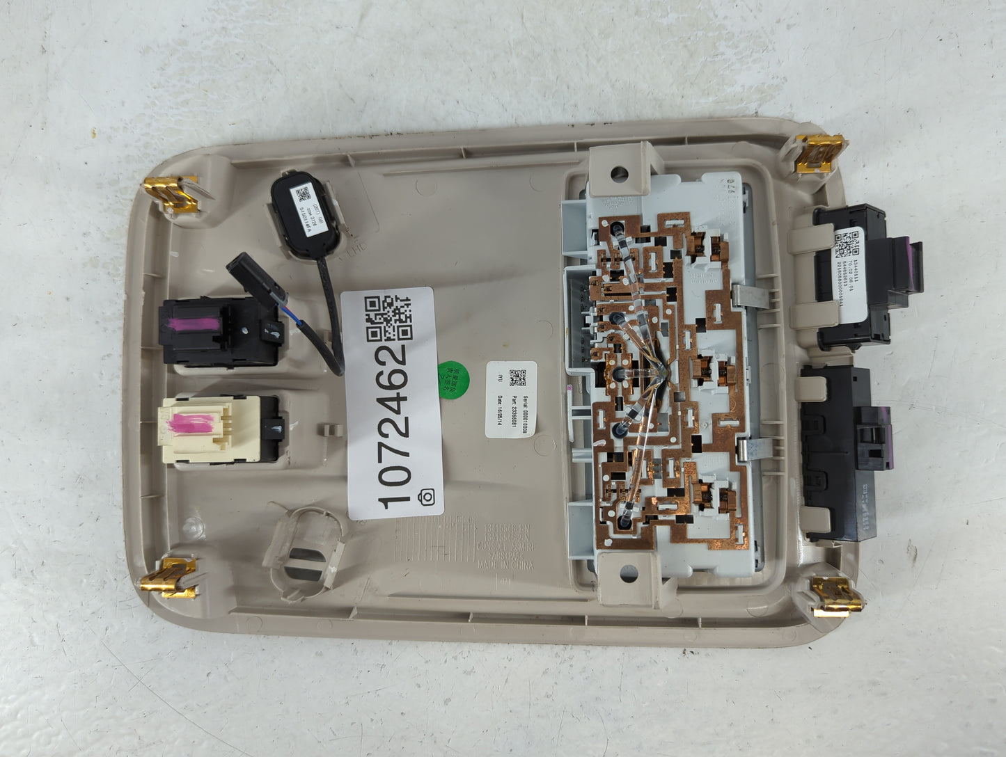2016-2019 Chevrolet Cruze Overhead Roof Console 1072462 - Oemusedautoparts1.com