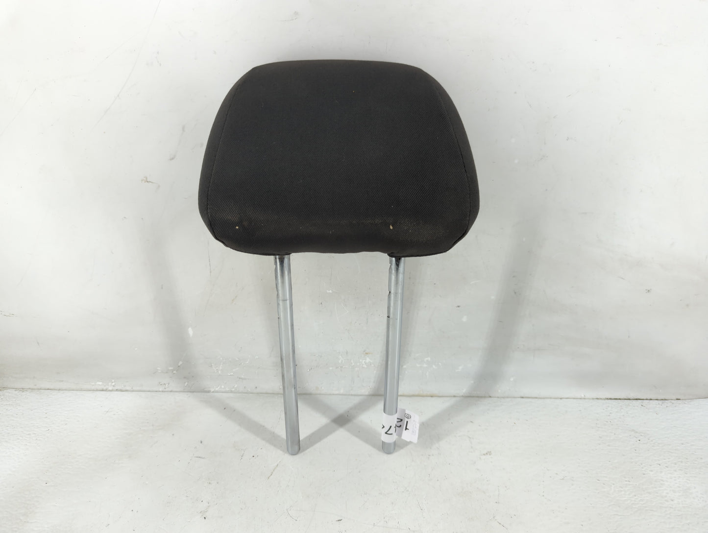 2018 Chevrolet Cruze Headrest Head Rest Rear Seat Fits OEM Used Auto Parts - Oemusedautoparts1.com