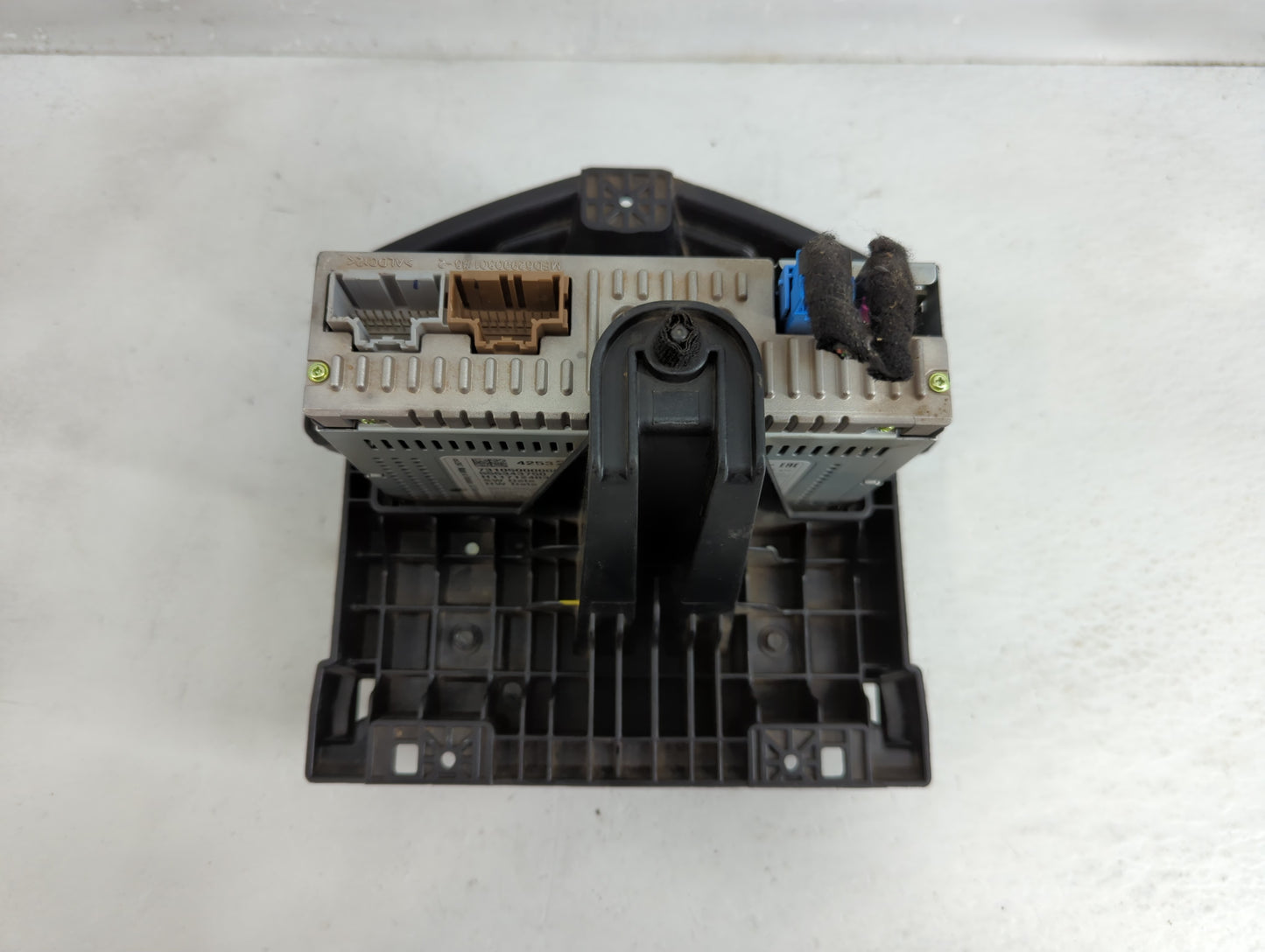 2017-2018 Chevrolet Cruze Radio AM FM Cd Player Receiver Replacement P/N:42532847 Fits Fits 2017 2018 2019 2020 2021 OEM Use
