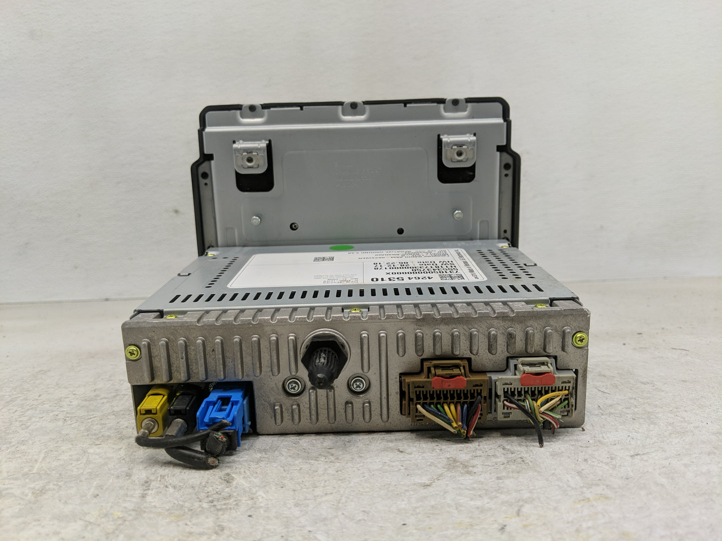 2018 Chevrolet Cruze Radio AM FM Cd Player Receiver Replacement P/N:42645310 42554703 Fits Fits 2019 2020 2021 OEM Used Auto