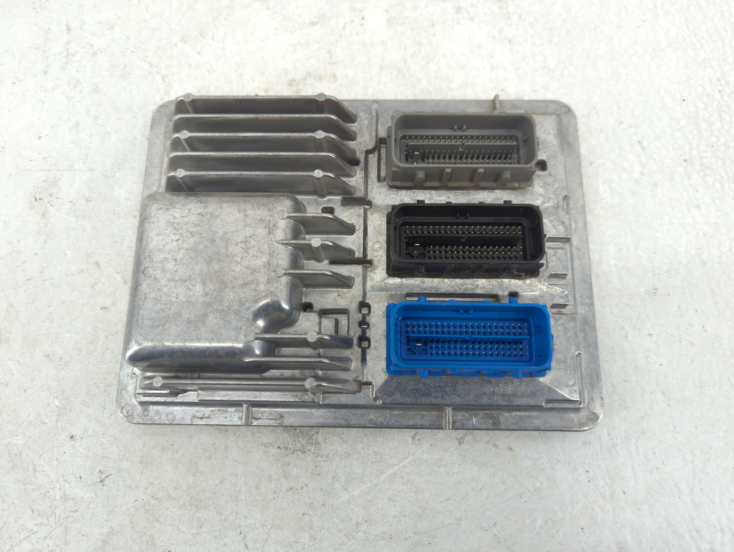 2017-2019 Chevrolet Cruze PCM Engine Control Computer ECU ECM PCU OEM P/N:12683660 Fits Fits 2017 2018 2019 2020 2021 2022 O
